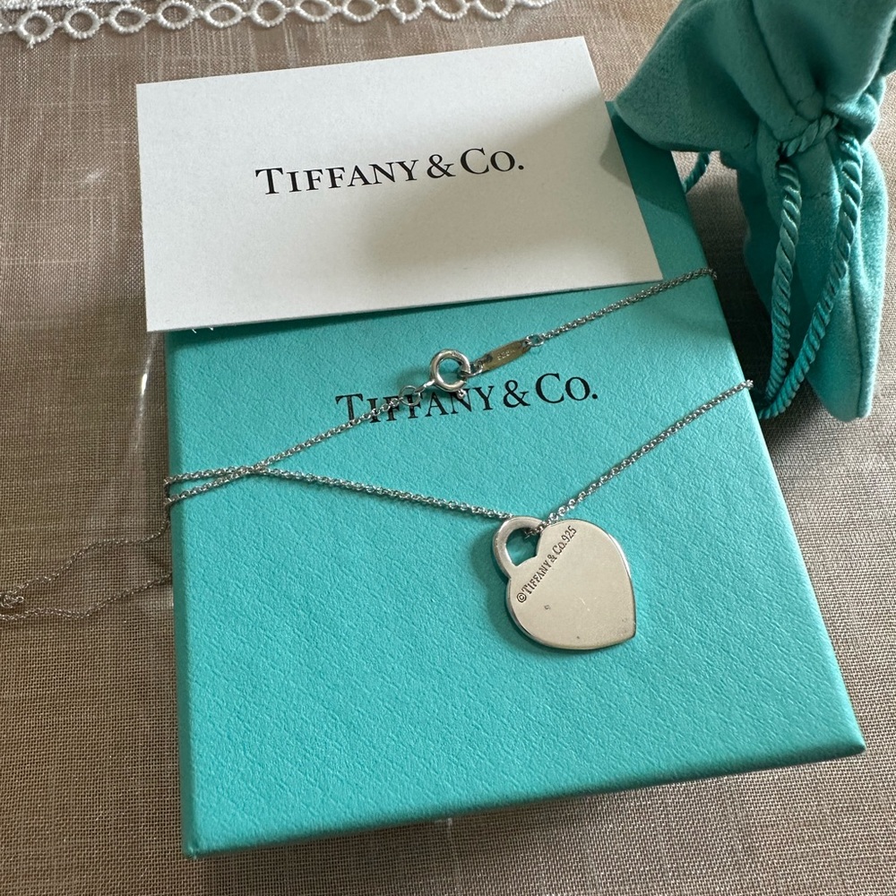 💙Tiffany  & Co 💙 heart necklace Sterling silver Authentic - Picture 6 of 15